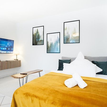 Blackforest Hideaway, Freiburg, Europapark, Schwarzwald Teningen Екстериор снимка